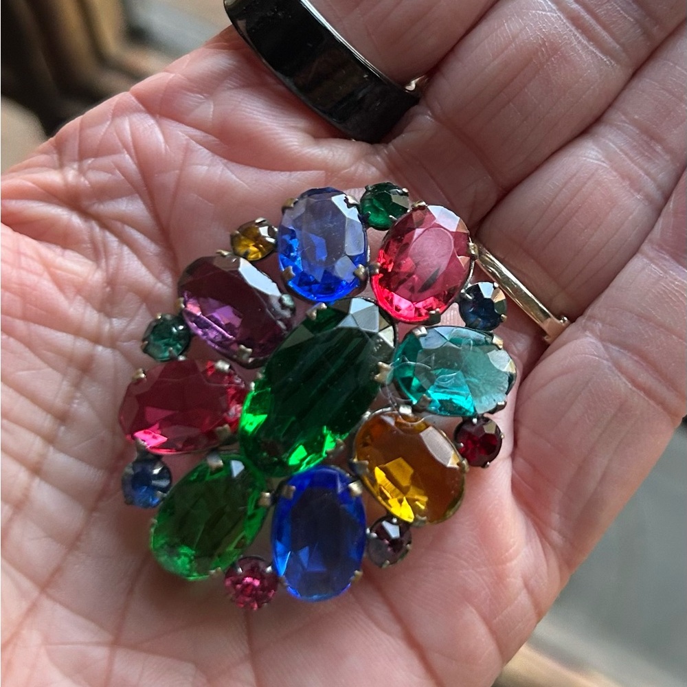 Multicolor Brooch - Picture 4 of 7